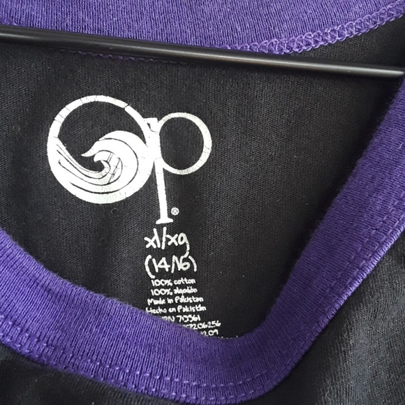 OP - XL - Black Tank Top with Beach Theme - Picture 3 of 3